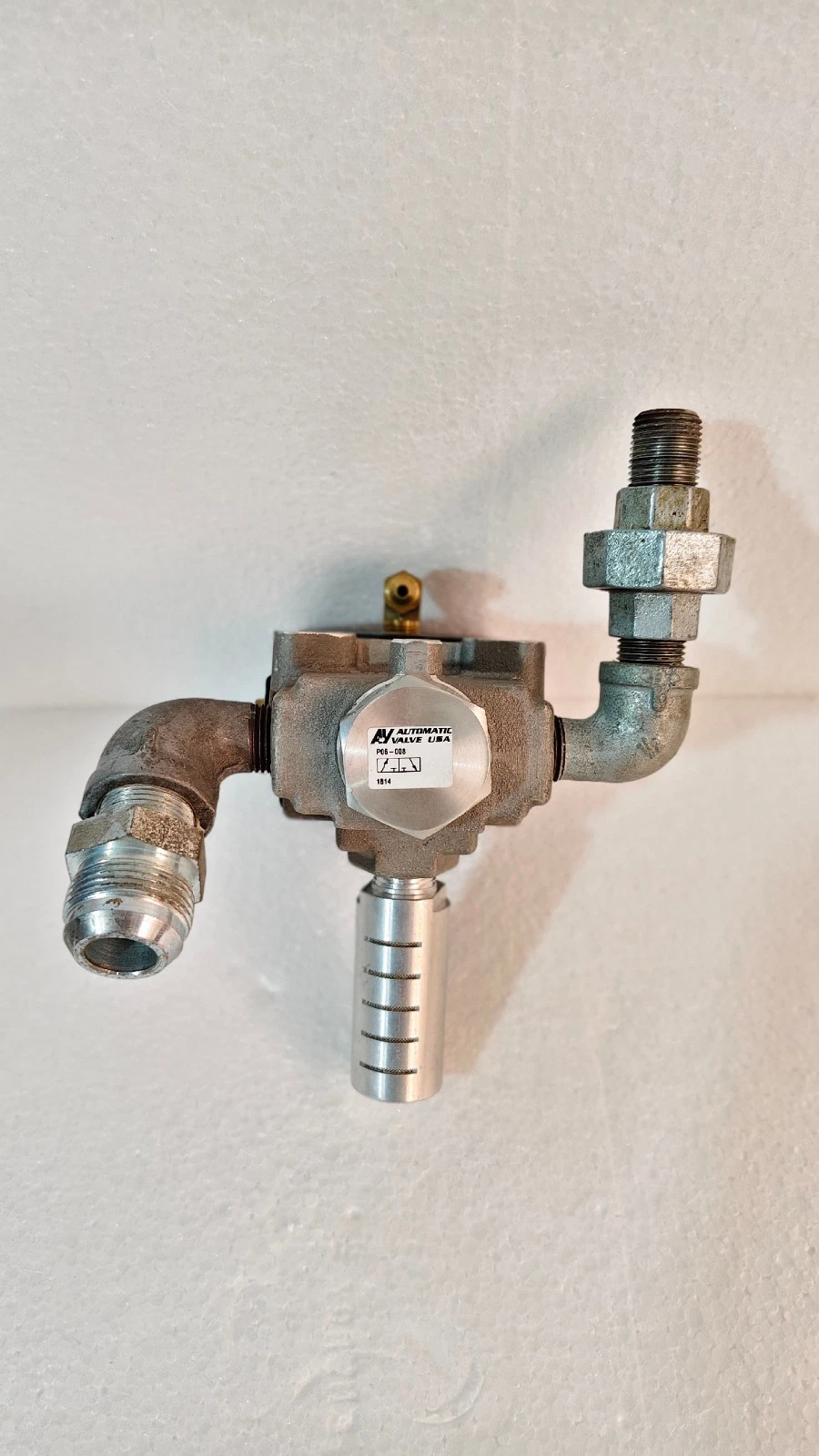 admin/uploads/uploads/automatic valve p06-008 emergency stop valve_8.webp